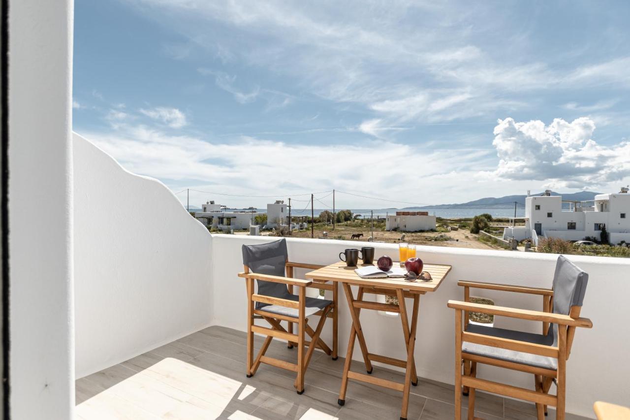 Sunshine Naxos Apartment